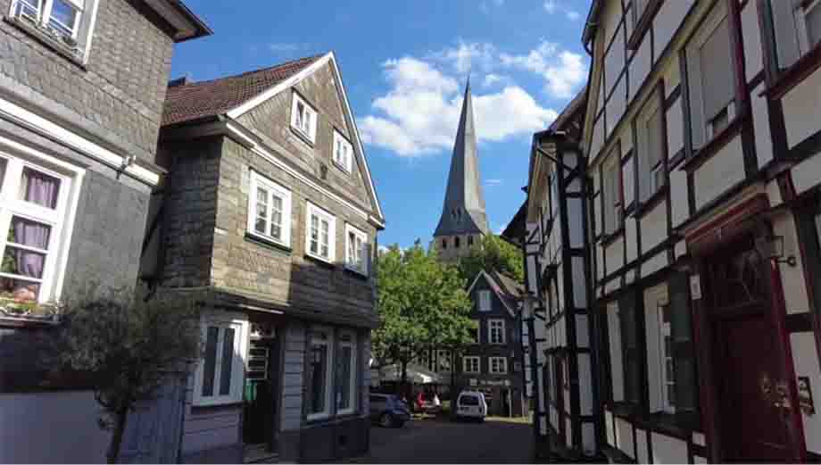 Zicht op de St.Georgs Kirche