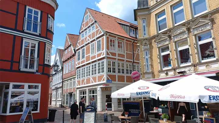 Gezellige cafés en restaurants in de oude binnenstad van Stade